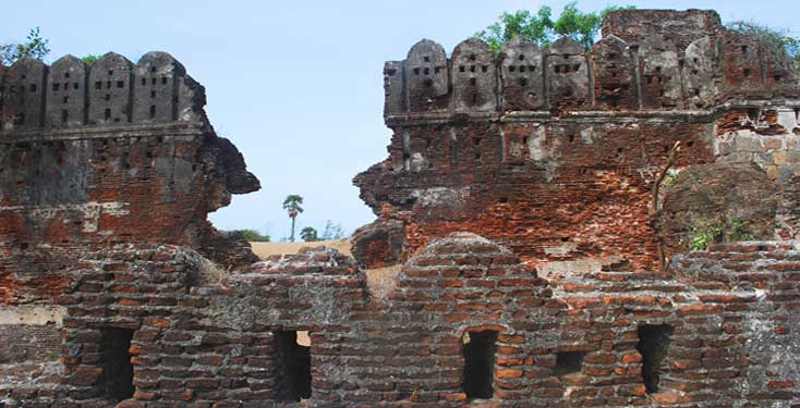 bagh umrao dulha pillar